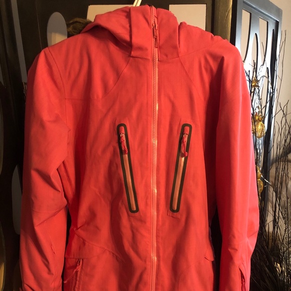 Ladies Under Armour Ski Jacket - Picture 2 of 4